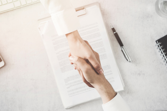 How a Decatur Bus Accident Lawyer Can Help Your Case